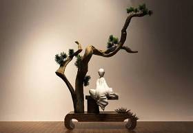 中式松树人物雕塑摆件3D模型下载 中式松树人物雕塑摆件3D模型下载