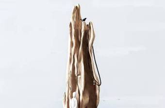 中式人物枯木雕塑摆件3D模型下载 中式人物枯木雕塑摆件3D模型下载