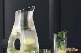 现代玻璃杯柠檬水3D模型下载 现代玻璃杯柠檬水3D模型下载