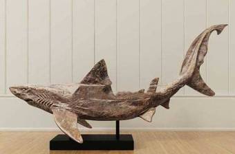 鲨鱼雕刻装饰品摆件 陈列品 工艺品 艺术品 雕塑饰品3D模型下载 鲨鱼雕刻装饰品摆件 陈列品 工艺品 艺术品 雕塑饰品3D模型下载