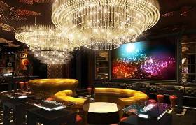 现代酒吧 现代透明水晶吊灯 现代黄色皮质卡座沙发3D模型下载 现代酒吧 现代透明水晶吊灯 现代黄色皮质卡座沙发3D模型下载
